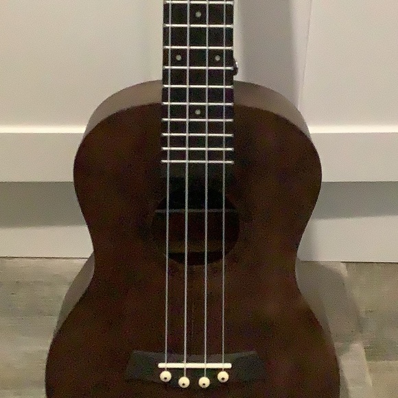 BatKing UK-10S Ukelele - Picture 1 of 6